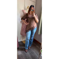 Blusa de satén con encaje